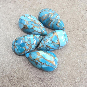 Cabochon de turquoise bleue naturelle en forme de grosse poire, à dos plat, gemme calibrée - Product Image 2