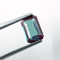 Pierre précieuse naturelle Alexandrite 0,90 carat, taille octogonale 7x5x2,5 mm, jeu de couleurs et feu, HAYAAT GEMS pour la fabrication de bijoux