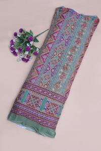 ผ้าพิมพ์ลายเรขาคณิตสีเขียวเซจธรรมชาติ พร้อมลายเพสลีย์ประดับขอบ สำหรับทำชุดคุर्ติ - Product Image 5