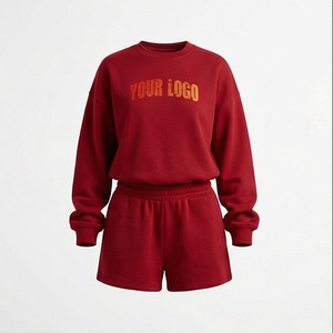 Conjunto de 2 Piezas para Mujer, Sudadera de Felpa y Pantalones Cortos, Cuello Redondo, Manga Larga, Corte Holgado, Sobre la Rodilla, Estampado de Letras Rojas, Ropa Casual - Product Image 1