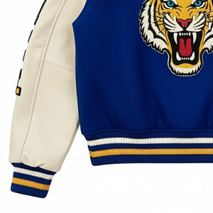 Chaqueta Varsity de Invierno 2026, Nueva Llegada, Personalizada, de Lana y Chenilla con Bordado, para Hombre, con Logotipo Frontal, MOQ Bajo - Product Image 6