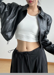 Chaqueta de Motocicleta de Cuero PU con Logotipo Personalizado, Estilo Urbano Invernal, Chaqueta Corta con Cremallera y Manga Larga para Mujer, Top Corto de Poliéster - Product Image 2