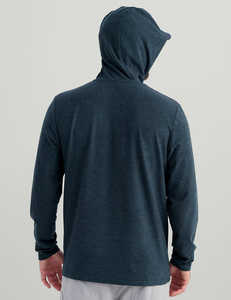 Hoodie de pêche personnalisé UPF50, léger, en polyester, séchage rapide, manches longues, anti-humidité, pour hommes, haute performance. - Product Image 3