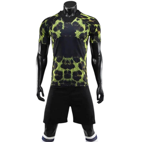 ชุดฟุตบอลชายแบบสั่งทำจากโรงงาน OEM พร้อมโลโก้พิมพ์ลายแบบ Sublimation และลายพิมพ์แบบ Heat Transfer สำหรับชุดทีม - Product Image 1