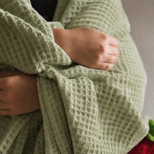 100 Percent Cotton Waffle Weave <b>Throw</b> Blanket Lightweight Cozy Blanket for All Seasons and Everyday Use - Product Image 5