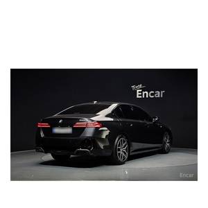 BMW Série 5 520i M Sport 2023, 31 991 km, boîte automatique, sièges en cuir, conduite à gauche, caméra de recul - Product Image 2