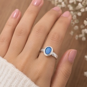 แหวนค็อกเทลเงินแท้ 925 ประดับโอปอลสีน้ำเงิน แหวนทำมือโอปอลสีน้ำเงินธรรมชาติ แหวนสไตล์โบโฮ แหวนพลอยวินเทจสำหรับผู้หญิง - Product Image 2