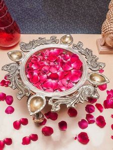 Bol à bougie en métal multi-usages pour la décoration de bougies et d'eau, créant une ambiance paisible et élégante à la maison - Product Image 4