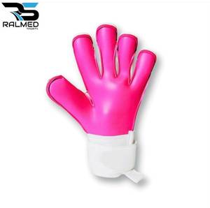 Guantes de Portero de Fútbol RALMED SPORTS, de Cuero, Dedos Completos, 4mm (Agarre de Contacto), Antideslizantes, Impermeables, Cierre Ajustable con Velcro - Product Image 4