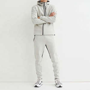 Survêtement pour homme de haute qualité, look classique, à capuche, tissu extensible uni, poids moyen, coupe régulière, respirant, séchage rapide, 100% coton - Product Image 1