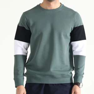 Sweat-shirt unisexe en molleton 100 % coton pour l'hiver, personnalisable avec logo imprimé, coupe oversize, col rond, écologique, respirant et à séchage rapide - Product Image 1
