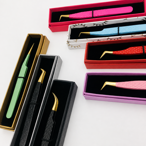 Pince à épiler colorée en acier inoxydable avec boîte, pointe inclinée, écologique, durable, design moderne pour les artistes professionnels en extensions de cils - Product Image 5