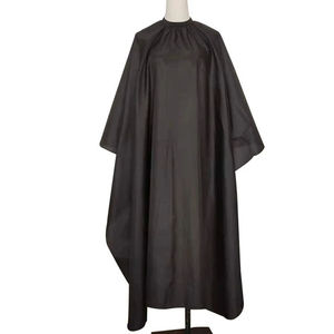 Capes de coiffeur imperméables réutilisables en polyester pour salon de coiffure - Product Image 5