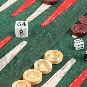 Juego de Ajedrez y Backgammon Cuadrado Portátil de Alta Calidad, Tablero de Viaje Enrollable de Cuero PU de Lujo, Hecho a Mano, Plegable y Ecológico - Product Image 4
