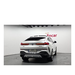 BMW X6 M50i 2022 con Volante a la Izquierda, Caja de Cambios Automática, Cámara Trasera, 38,789 km - Product Image 4