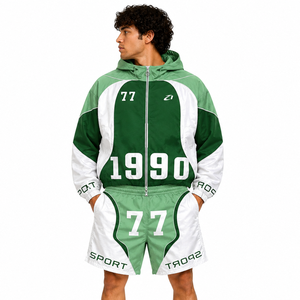 Conjuntos de cortavientos de nailon con paneles en contraste personalizados a la moda, chaquetas y pantalones cortos de poliéster para hombre, resistentes al viento, de dos piezas, con capucha. - Product Image 1