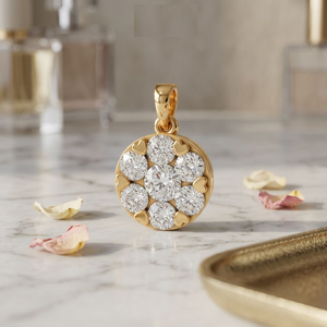 Pendentif en Moissanite Or Rose Rond avec Sertissage Cœur, Collier Charme Luxe Effet Diamant Floral - Product Image 1