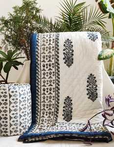 Ensemble de couette en coton biologique imprimé fait main, doux, confortable, écologique, lavable, moderne, multicolore - Product Image 5