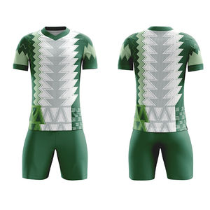 Uniformes de Fútbol Unisex para Adultos de Alta Calidad 2026, Diseño de Color Personalizado, Material de Poliéster Transpirable, Impresión por Sublimación Completa, OEM - Product Image 5