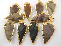 Pendentifs en forme de flèche en pierres précieuses naturelles, cabochons en cristal électroplaqué de forme libre pour la fabrication de bijoux, breloques pour colliers, provenant du Gujarat
