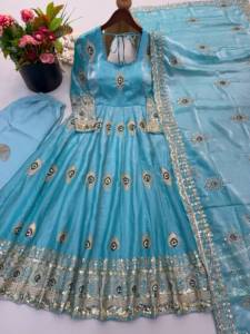 Costume Anarkali pour femmes, bleu ciel, brodé de motifs de paon, avec dupatta, tenue ethnique indienne et pakistanaise pour les fêtes, longueur au sol - Product Image 2