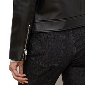 Chaqueta de Motociclista de Cuero Genuino para Mujer, Negra, Manga Larga, Cuello Camisero, Cierre de Cremallera, Estilo Otoñal - Product Image 5