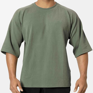 Camiseta Deportiva Personalizada para Hombre, 100% Poliéster, 150GSM, Tejido Elástico, Secado Rápido, Estampado Digital - Product Image 1