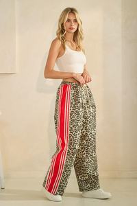 Women's High Waist Wide Leg Pants Leopard Print Side Stripe Loose Fit Elastic Waist Casual Summer Style Full Length Knitted Pant - Product Image 3