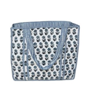 Bolsa de Mano de Algodón Acolchado, Hecha a Mano, Resistente, Ligera, Ecológica, Lavable, con Estampado de Bloques, Reversible, Abierta, para Primavera/Verano - Product Image 3