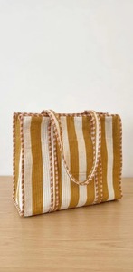 Bolsa de mano acolchada de algodón, hecha a mano, ecológica, reutilizable, para compras, artículos diarios y viajes, a precio de mayorista. - Product Image 3