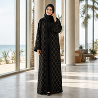 Abaya noire tricotée sur mesure ODM pour femme, avec motif losanges dorés, devant ouvert, manches longues, robe kaftan musulmane, tenue modeste du Moyen-Orient, OEM