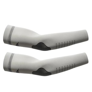 Manchons de cyclisme blancs anti-UV unisexe pour adultes en polyester et élasthanne avec logo sur la manche gauche - Product Image 5