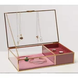 Boîte de rangement multifonction en métal et verre pour bijoux, bagues, boucles d'oreilles, colliers et accessoires - Product Image 6