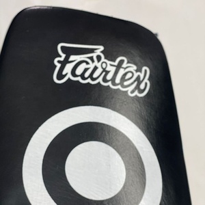 Equipo de Entrenamiento de Kickboxing, Muay Thai y MMA, Modelo Reciente, Duradero, Ecológico, Cómodo y Protector, Escudos Curvos para Patadas - Product Image 4