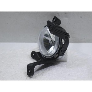 Phare antibrouillard d'occasion Korando Droit 8320221500 - Product Image 4