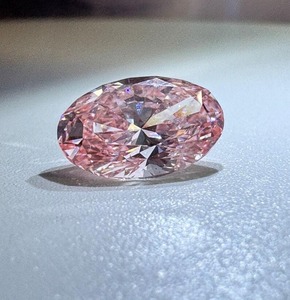 Diamante Suelto Cultivado en Laboratorio IGI de 3 Ct, Corte Ovalado, Color Rosa Fantasía, Claridad VS1, Corte Excelente para Joyería - Product Image 2