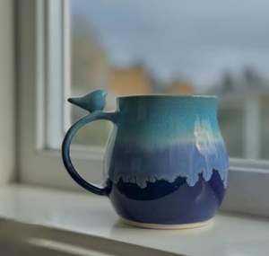 Taza de Cerámica Hecha a Mano, Diseño Wabi-Sabi Azul, Color Sólido, Acabado Mate, para Uso Doméstico - Product Image 4