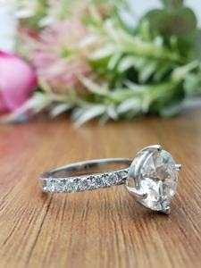 แหวนแต่งงานทรงกลมทันสมัยจาก D'VINS JEWELS ประดับเพชรเลี้ยงในห้องปฏิบัติการ สี D ชุบทองคำขาว พร้อมใบรับรอง - Product Image 5