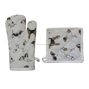 Mitaines de four imprimées abordables Élégance moderne Couleur unie Résistant à la chaleur Équipement de cuisine pour la cuisson et la cuisson Assurer la sécurité - Product Image 2