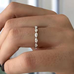 Bague minimaliste éternelle en argent 925 avec moissanite taille marquise, style East West, cadeau romantique pour promesse, fête ou anniversaire - Product Image 2