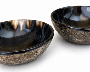 Bol à salade et de service en corne de buffle naturelle, vaisselle élégante artisanale pour une décoration rustique, des dîners de luxe et la maison - Product Image 4