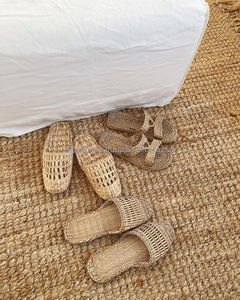 Zapatillas DE INTERIOR DE PAJA natural tejidas a mano hechas en Vietnam al mejor precio al por mayor listas para exportar - Product Image 4
