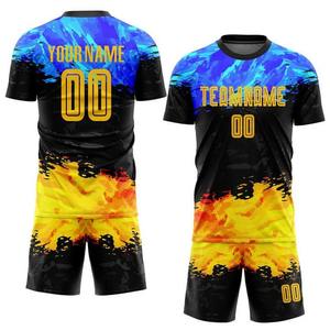 Tenue de football personnalisée par sublimation pour hommes et enfants – Ensemble maillot de football respirant, vêtements de sport d'entraînement d'équipe personnalisés, kit de gros - Product Image 4