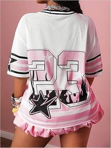 Maillot de football américain personnalisé surdimensionné coupe ample en maille pour hommes et femmes avec imprimé graphique vintage et motif logo - Product Image 4