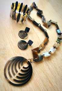 Premium Handmade Natural Buffalo Horn <b>Leaf</b> Pendant Necklace Carved Statement <b>Jewelry</b> for Women Fashion Accessory at lowest price - Product Image 2