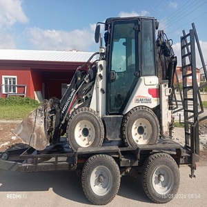 รถตักล้อยางไฮโดรมีค 62ss รุ่นใหม่ ขนาดกะทัดรัด พร้อมส่วนประกอบหลัก รถตักขนาดเล็ก รถแทรกเตอร์ตักไม้ รถตักหน้า ระบบ PLC เครื่องยนต์ยูโร 5/EPA - Product Image 4