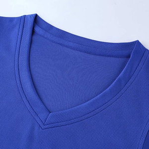 Tenue d'équipe personnalisée et durable pour adultes unisexe, uniforme de basketball 100% polyester, écologique, anti-transpiration, antibactérien - Product Image 5