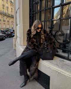 เสื้อโค้ทผ้าแจ็คการ์ดคุณภาพสูงสำหรับผู้หญิง แบรนด์เนสต้า สปอร์ตส์ รุ่นวินเทอร์ ดีไซน์ใหม่ คอเสื้อแบบสบายๆ ขนฟ็อกซ์เทียม ทรงโค้ทคลุมยาว - Product Image 5