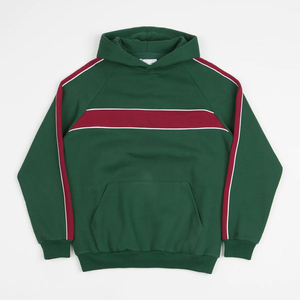 เสื้อฮู้ดดี้ผู้ชายสไตล์เรโทรลายทางสีเขียวเข้มแดงเบอร์กันดี แต่งขอบสีขาวที่อก แขนเสื้อแบบแร็กแลน ผ้าฟลีซ - Product Image 1