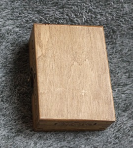 Caja de Madera Rectangular Ecológica para Guardar Joyas y Regalos, Interior Suave para Artículos Delicados, Decoración de Mesa para Navidad y Año Nuevo Chino - Product Image 1